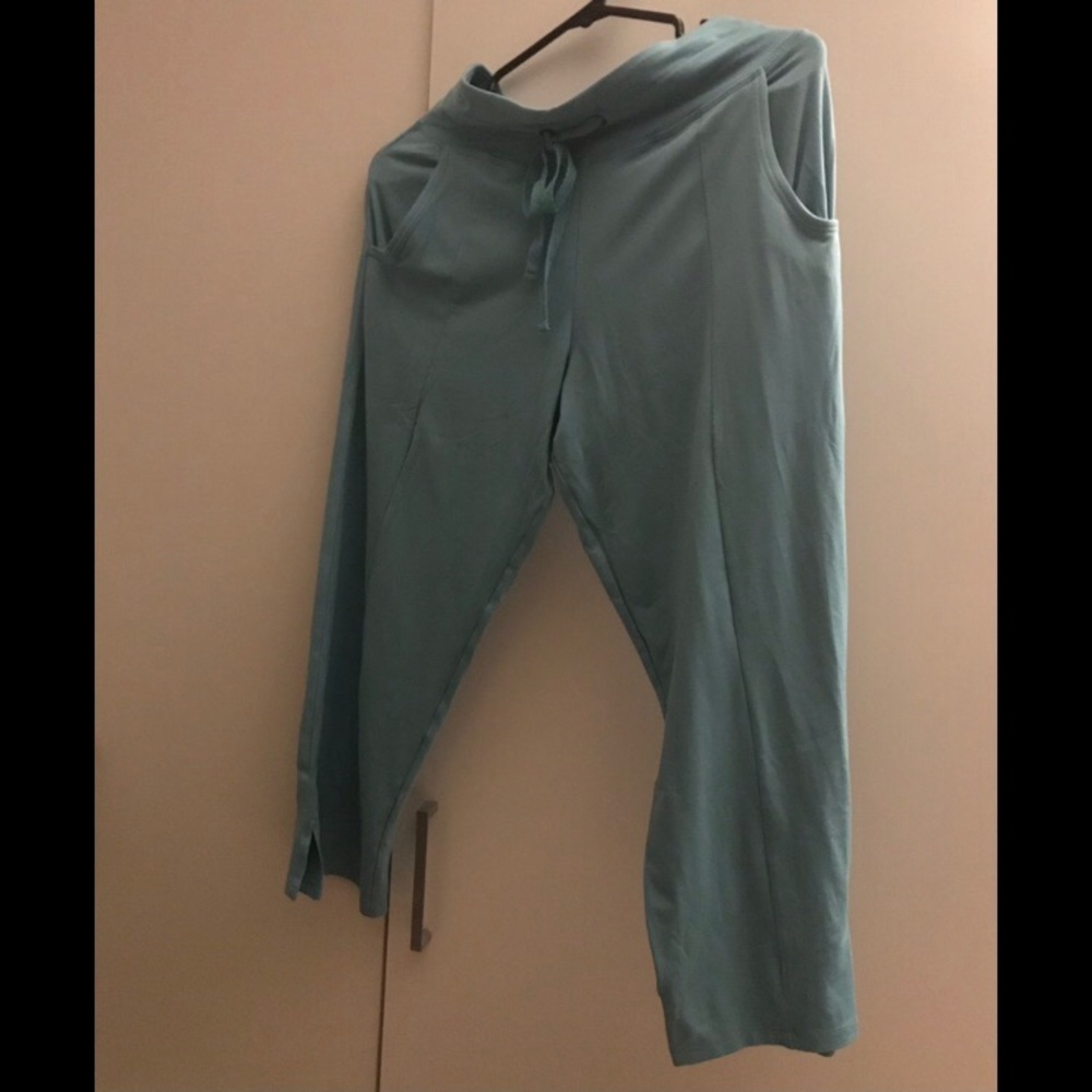 3/75 - Tiffany blue gym yoga workout casual thin pretty sweatpants
